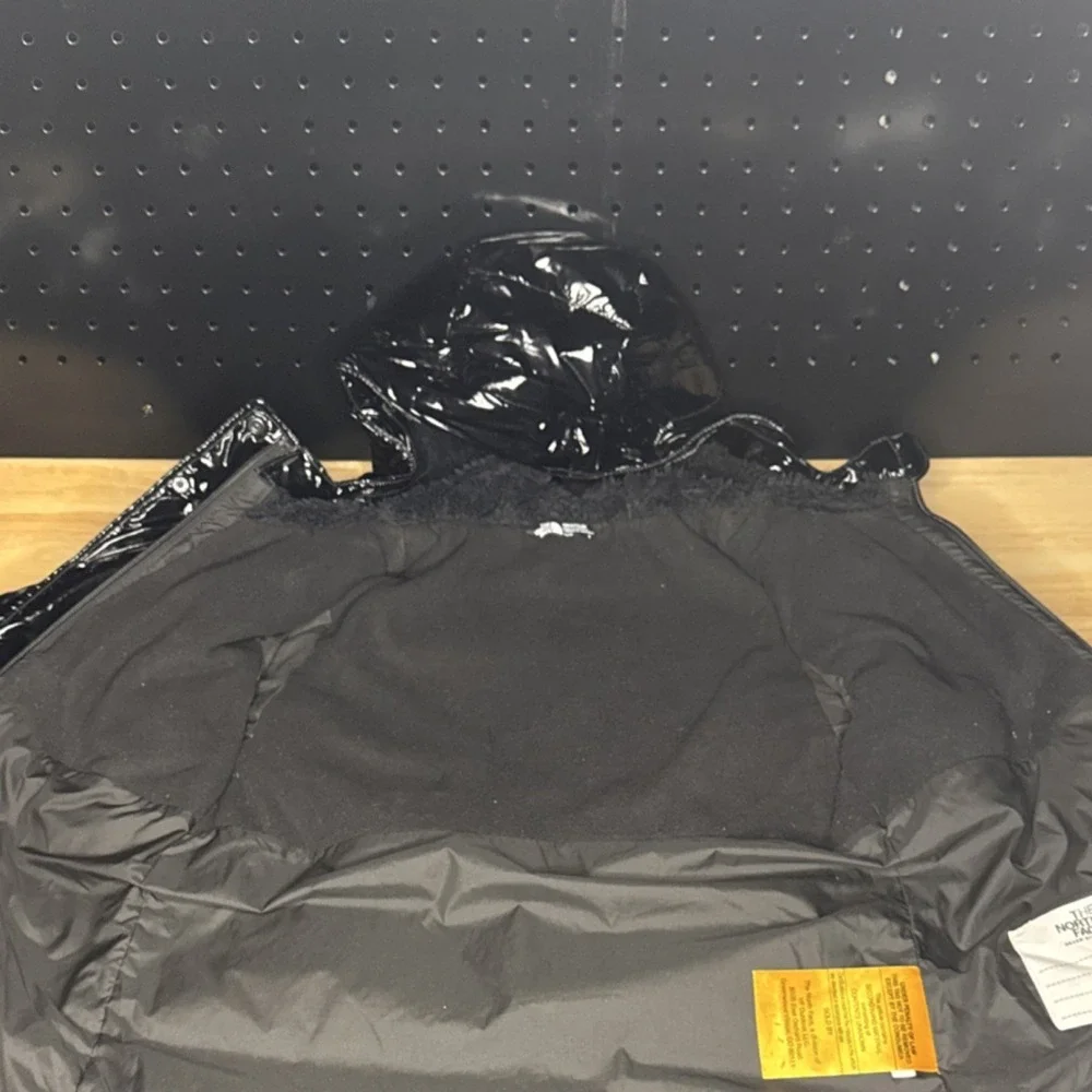 The North Face Girls XS (6) Black Hooded Puffer Jacket 600 Fill Down‎ Full Zip